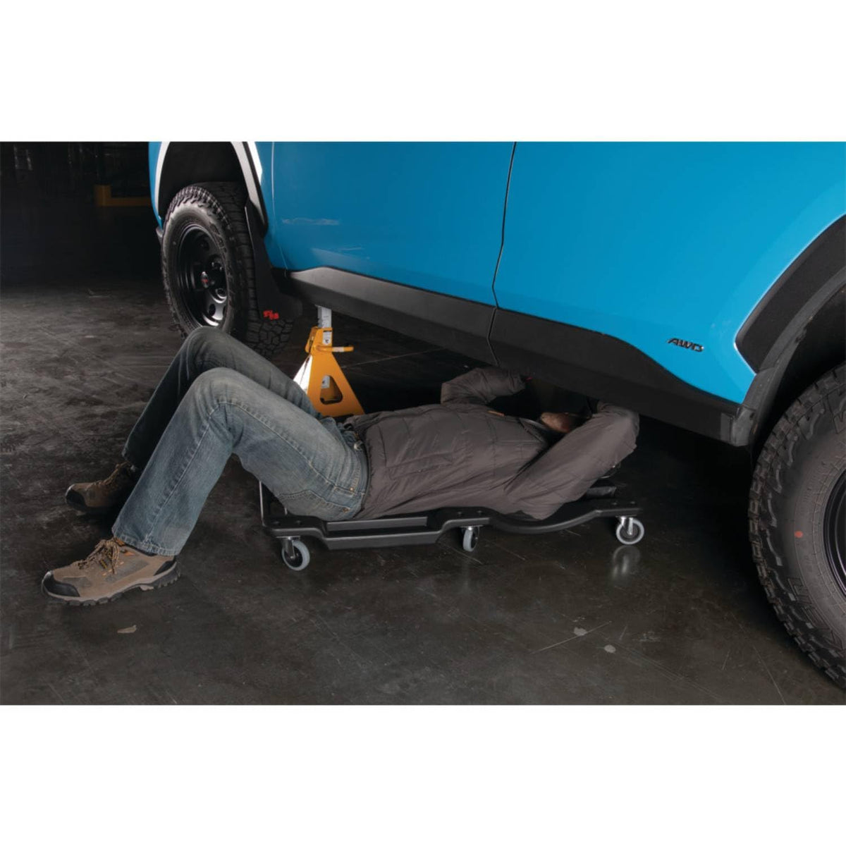 40" Plastic Creeper with 6 Casters A735