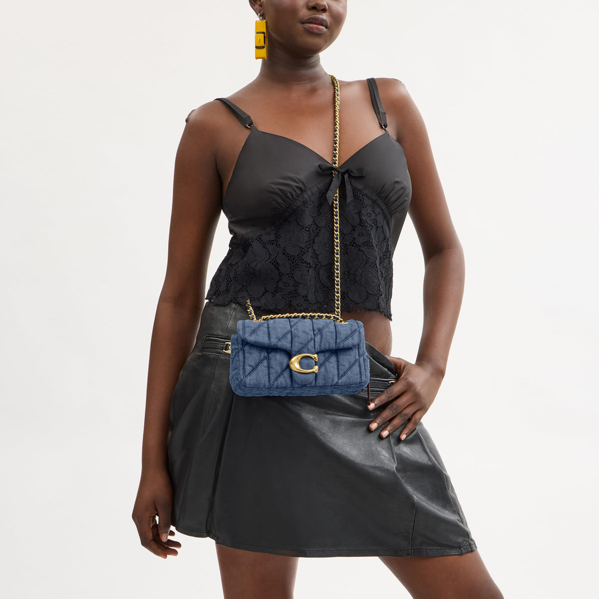 Quilted Leather Shoulder Bag T525573