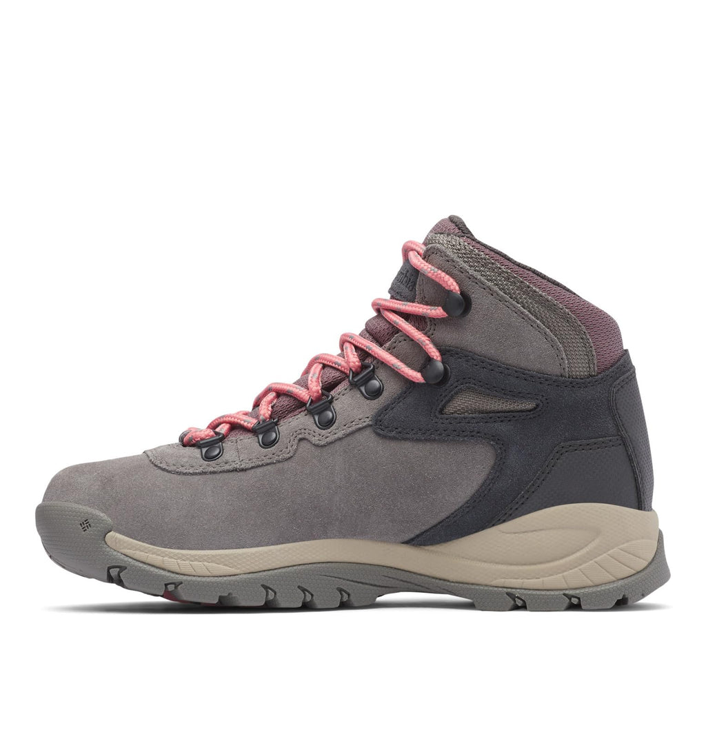 Waterproof Hiking Boots M675317